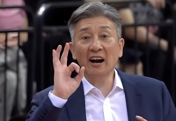 bob官方网站-轰32分5助！MVP比外援还猛，郑永刚目标CBA总冠军